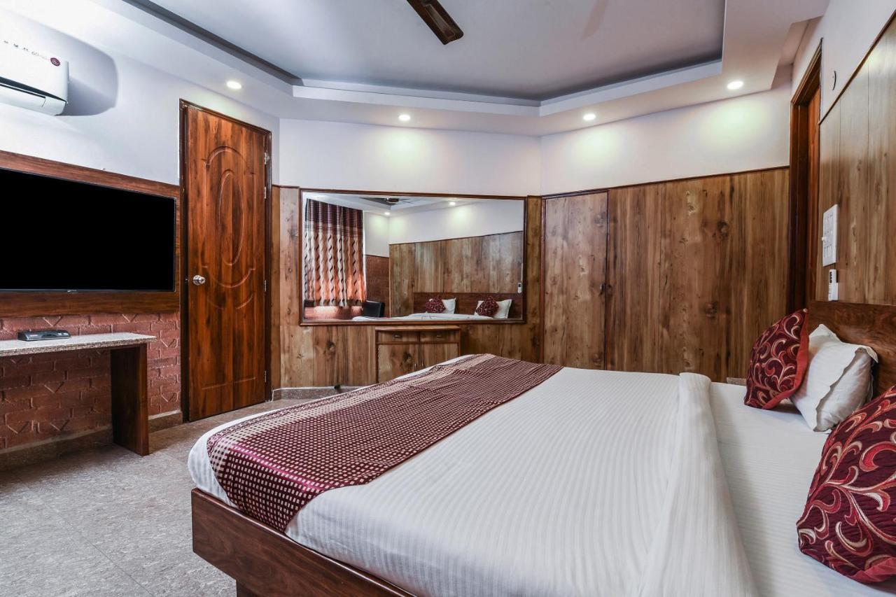 Hotel Dream Palace Laxmi Nagar Neu-Delhi Exterior foto